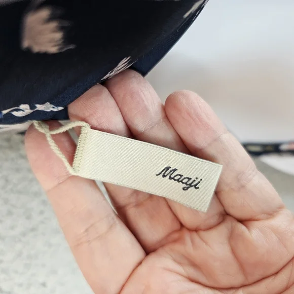 Maaji Womens Swim Suit Bikini Top Sz S Reversible Blue One Side Trees Beachy - Picture 4 of 11